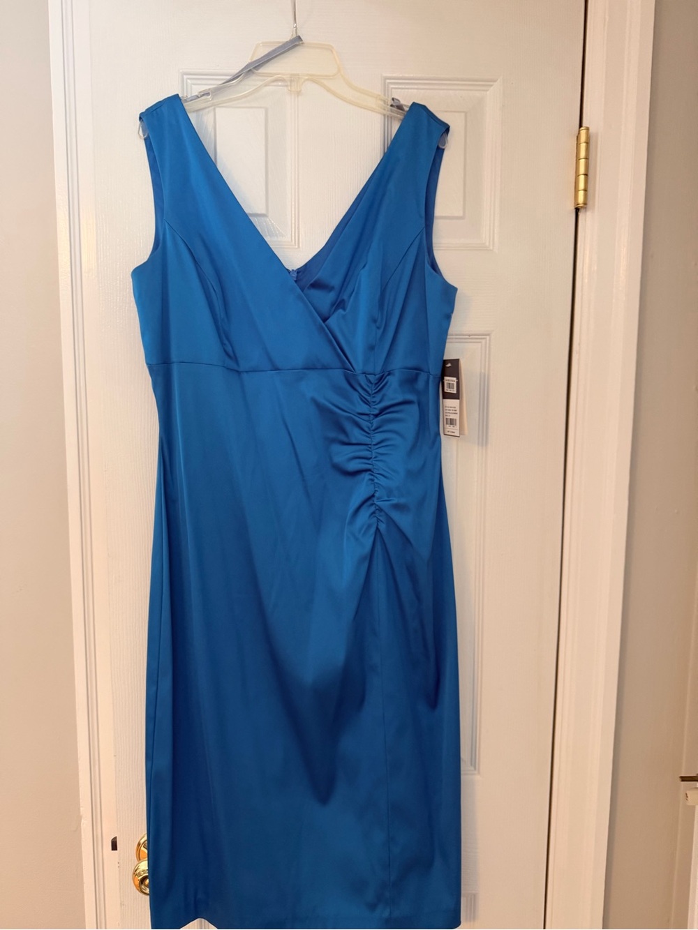 Donna Rico Blue V-Neck Ruched Sheath Dress